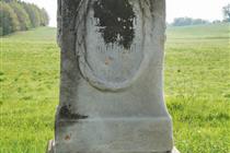 Kříž u silnice z Frýdlantu do Arnoltic  (236 kB)