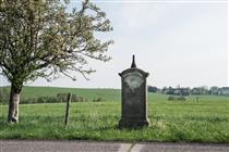 Kříž u silnice z Frýdlantu do Poustky  (345 kB)