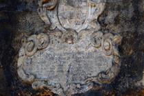 Pamětní deska s nápisem k návštěvě kurfiřta Jana Jiřího II. na hradě a klášteře Oybin  (240 kB)