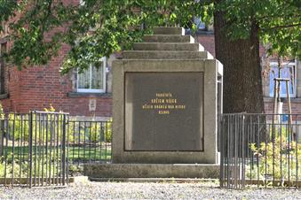 Kriegsopferdenkmal in Hrádek nad Nisou