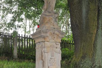 Statue der unbefleckten Jungfrau Maria in Václavice