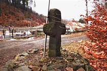 Kamenný kříž u Teufelsmühle Oybin  (309 kB)