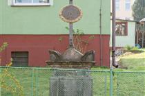 Kreuz in der Fügnerova-Straße, Friedland  (259 kB)